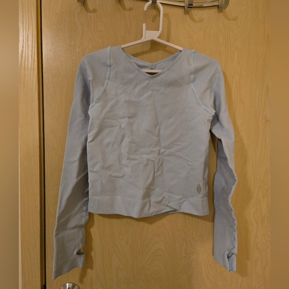 NWOT FP Movement Easy Free Throw Layer Top (M/L)
